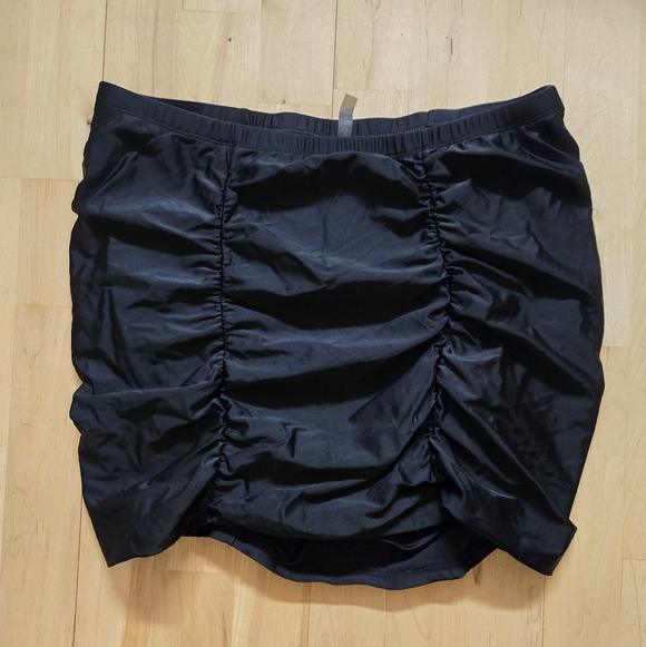 Torrid Swim Skirt Bundle - Picture 4 of 10